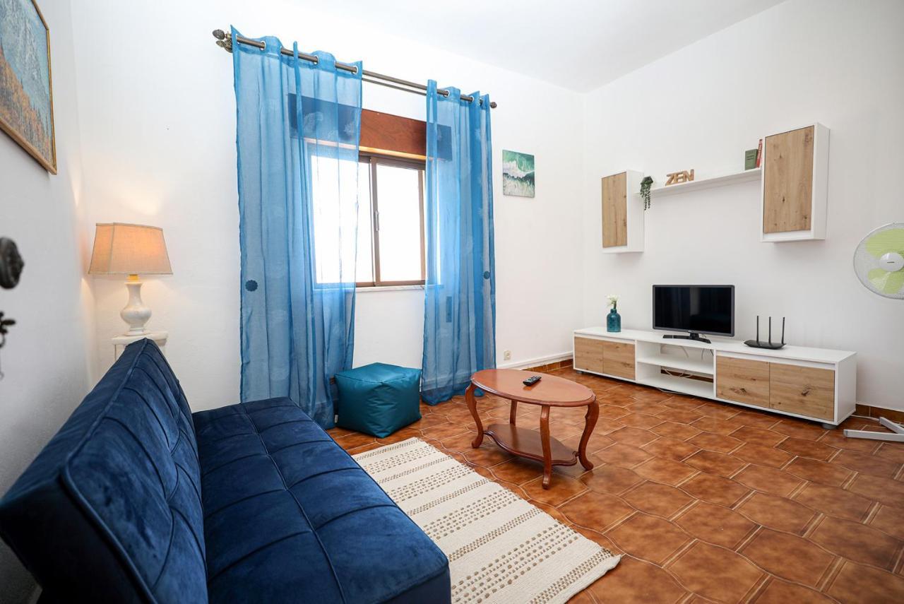 B91 - Bairro Apartment In Lagos Buitenkant foto