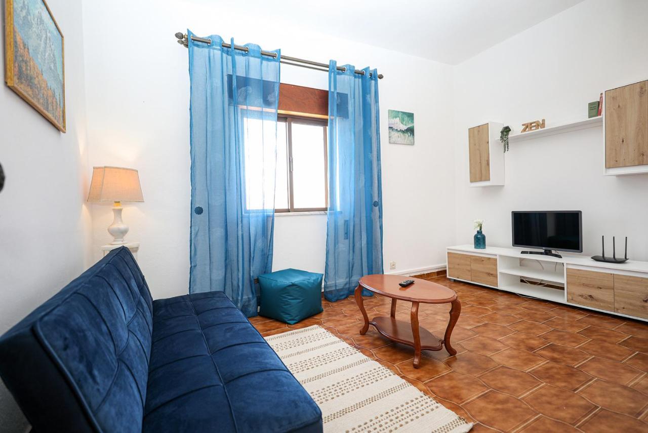 B91 - Bairro Apartment In Lagos Buitenkant foto